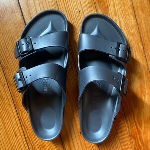 Birkenstock Sandals men’s size 9 women’s size 11